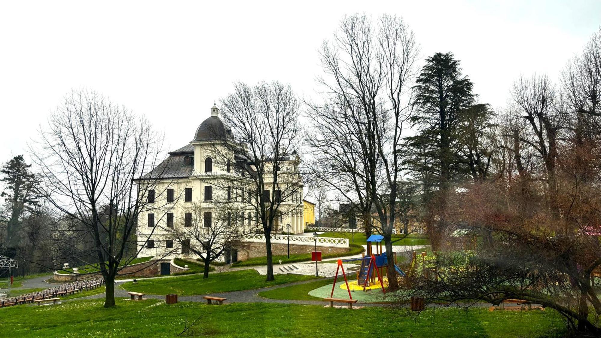 Hotel Park Nasice Esterno foto