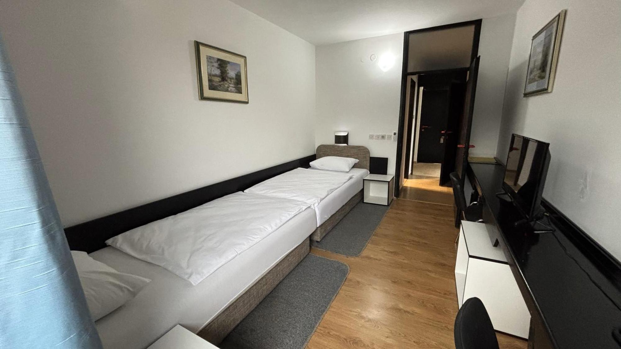 Hotel Park Nasice Esterno foto